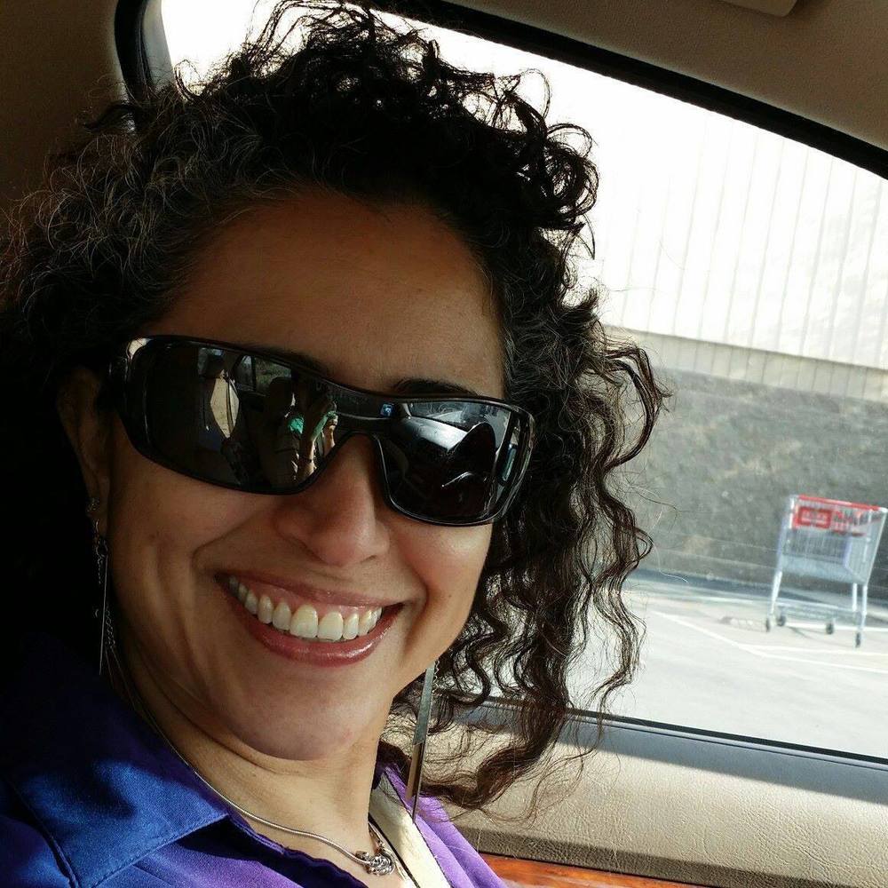 Meet your Posher, Adelina